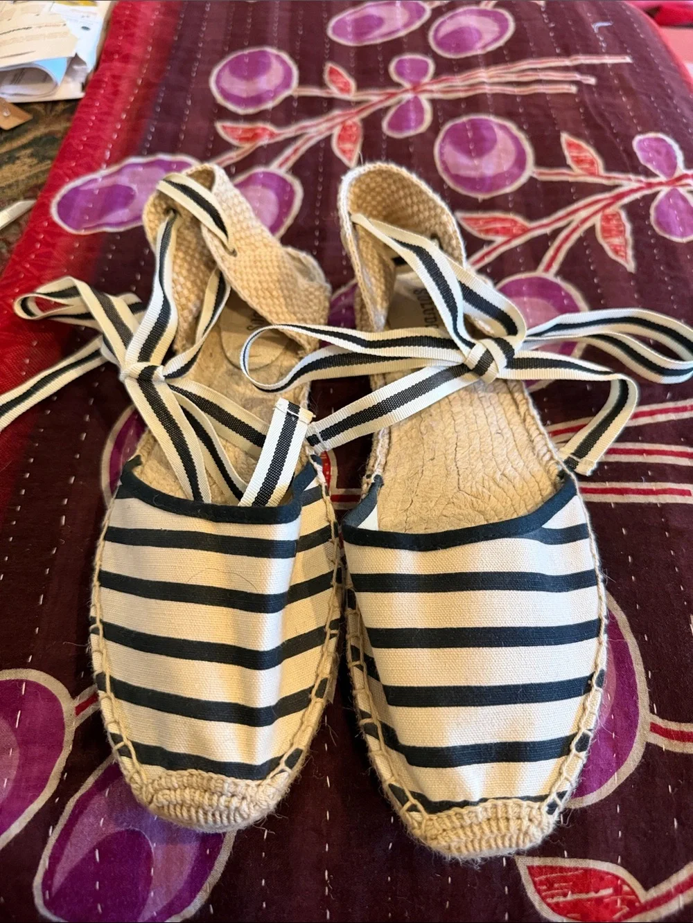 Soludos Classic Sandle Stripe Black & White Ankle-Tie Espadrille Flats 10